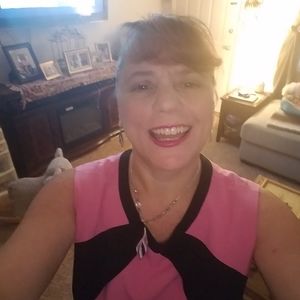 Meet your Posher, Sylvia